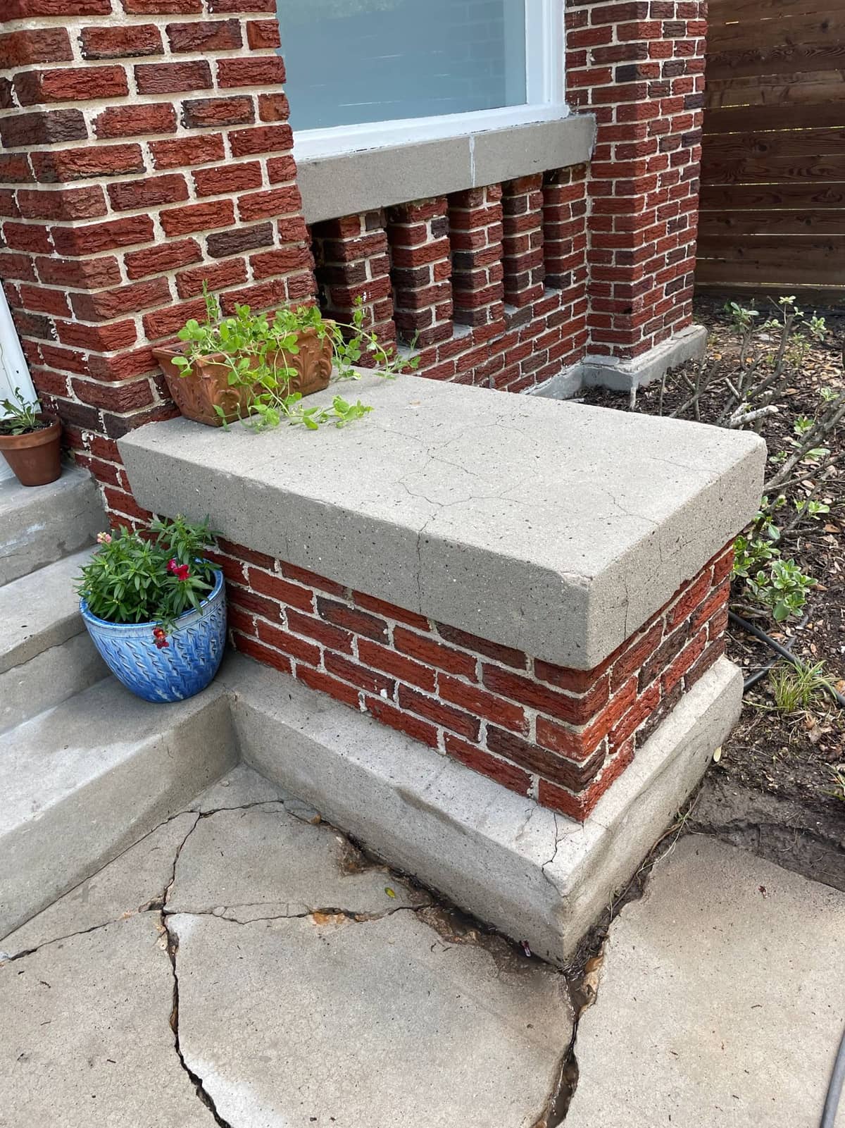 Completed exterior cleaning gave this Houston, TX home fresh curb appeal